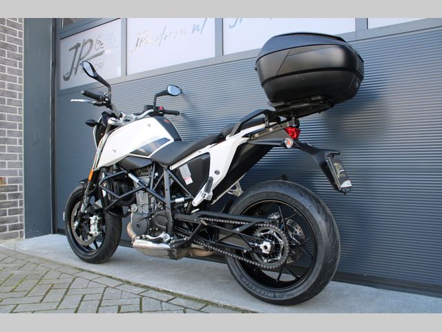 ktm - 690-duke