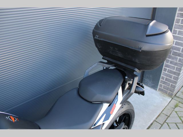 ktm - 690-duke