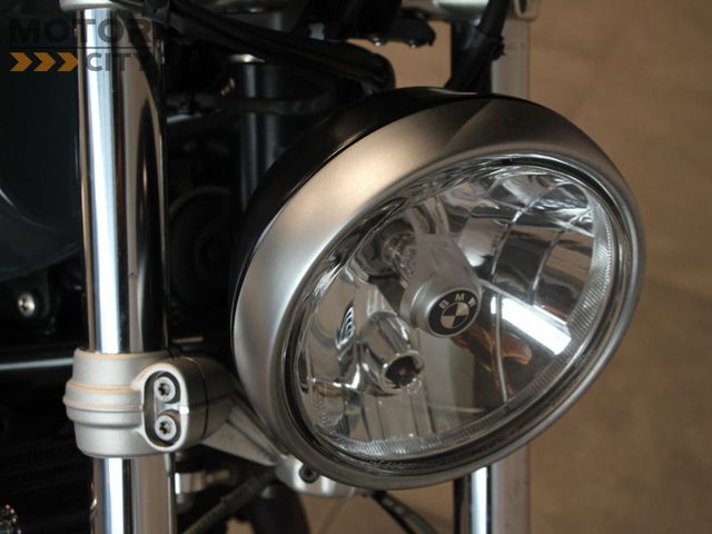 bmw - r-nine-t-pure