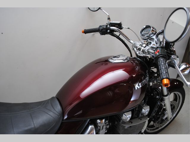 kawasaki - zephyr-1100