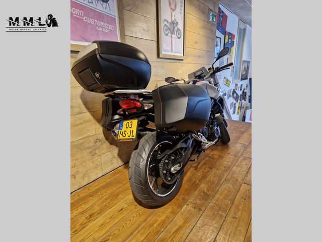 bmw - f-800-r