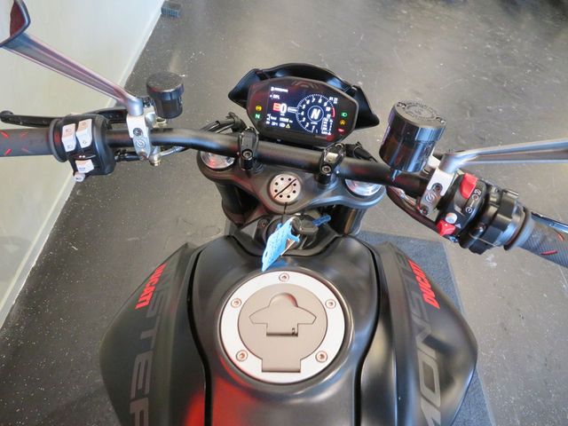 ducati - monster-plus