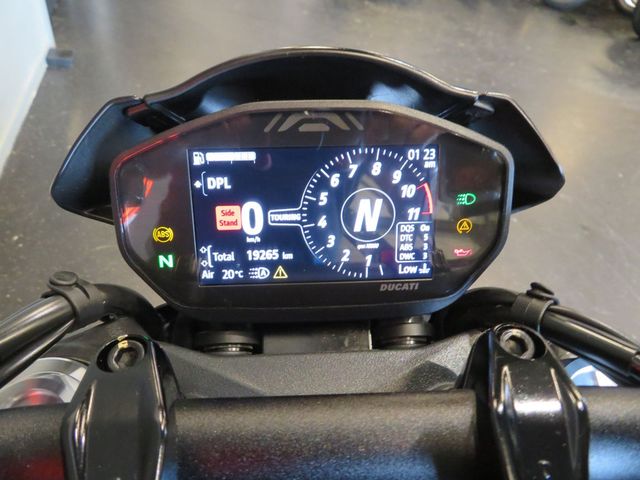 ducati - monster-plus