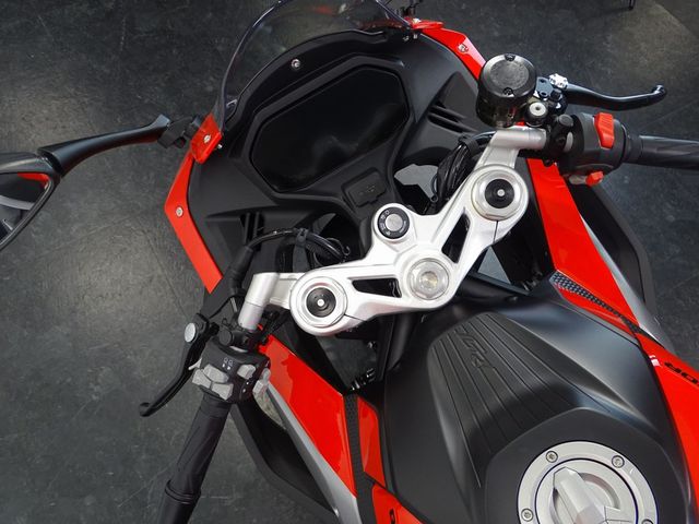 QJMOTOR - srk-600-rs