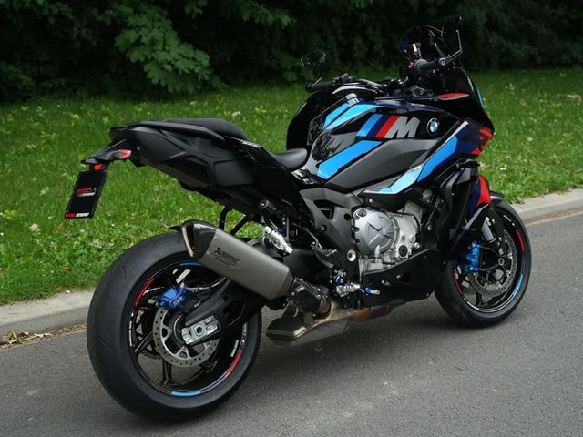 bmw - m-1000-xr