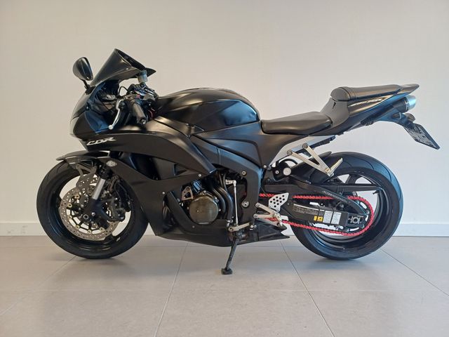 honda - cbr-600-rr