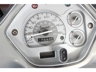 VESPA GTS 300 TOURING – foto 3