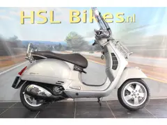 Vespa GTS 300 i.e. Touring 2013 occasion – foto 5 van 9