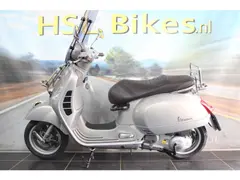 Vespa GTS 300 i.e. Touring 2013 occasion – foto 8 van 9