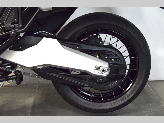 honda - x-adv