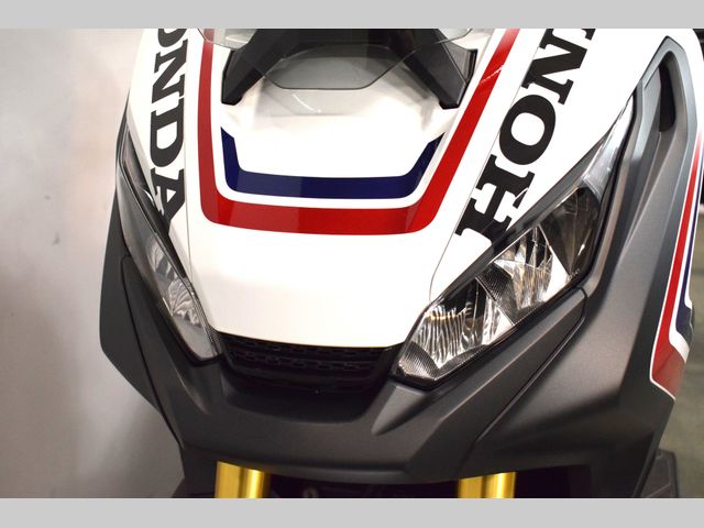 honda - x-adv