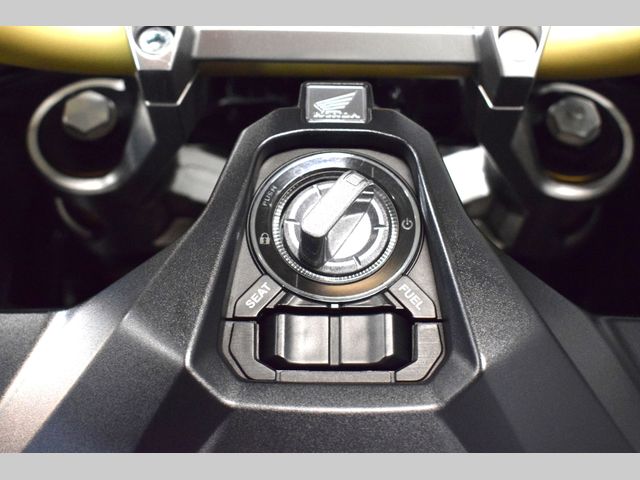 honda - x-adv