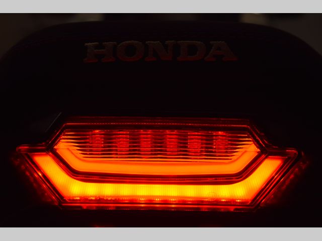 honda - x-adv