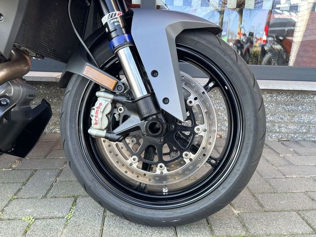 ktm - 1290-super-duke-gt