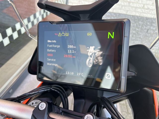 ktm - 1290-super-duke-gt