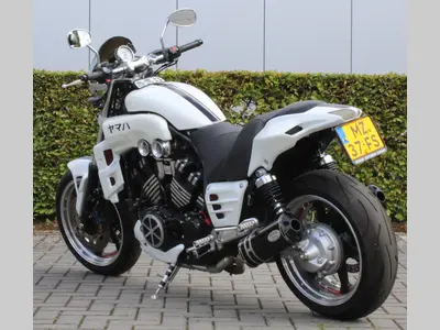 YAMAHA VMX 1200 V MAX – foto 3