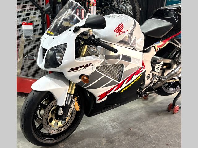 honda - vtr-1000-sp-2