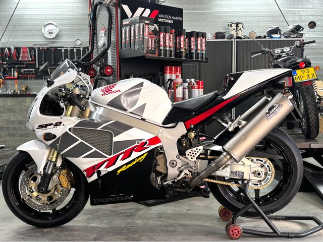 honda - vtr-1000-sp-2