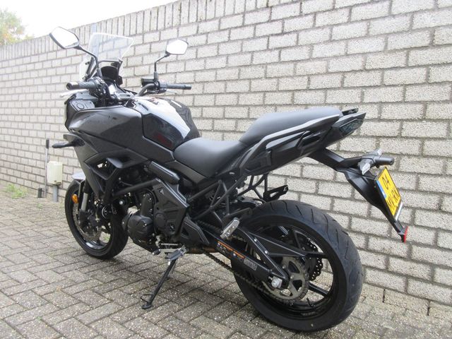 kawasaki - versys-650-abs