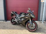 YAMAHA YZF R1