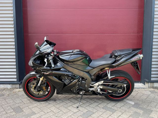 yamaha - yzf-r1