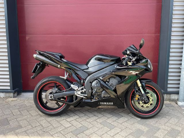 yamaha - yzf-r1
