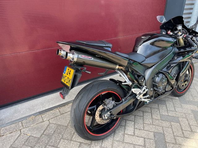 yamaha - yzf-r1