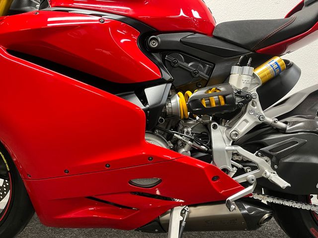 ducati - 1299-panigale-s