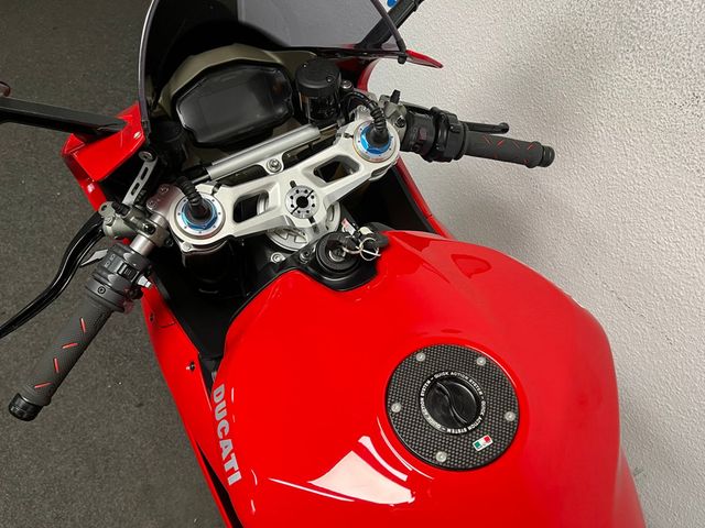 ducati - 1299-panigale-s