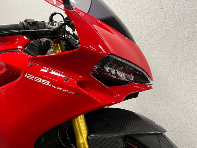 ducati - 1299-panigale-s