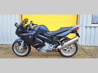 BMW F 800 ST – foto 3