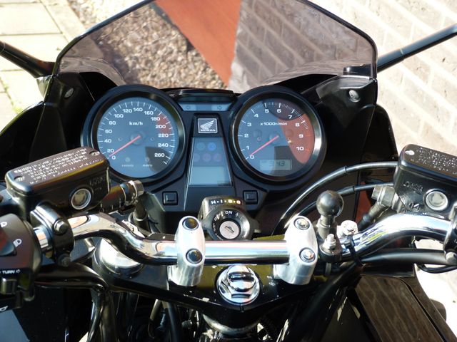 honda - cb-1300-s-abs