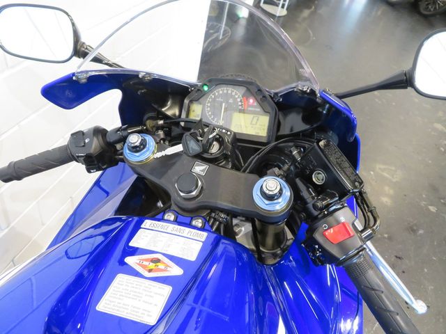 honda - cbr-600-rr