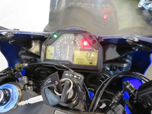 honda - cbr-600-rr