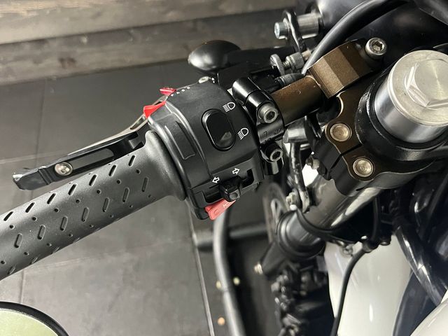 triumph - bonneville-t-100-c