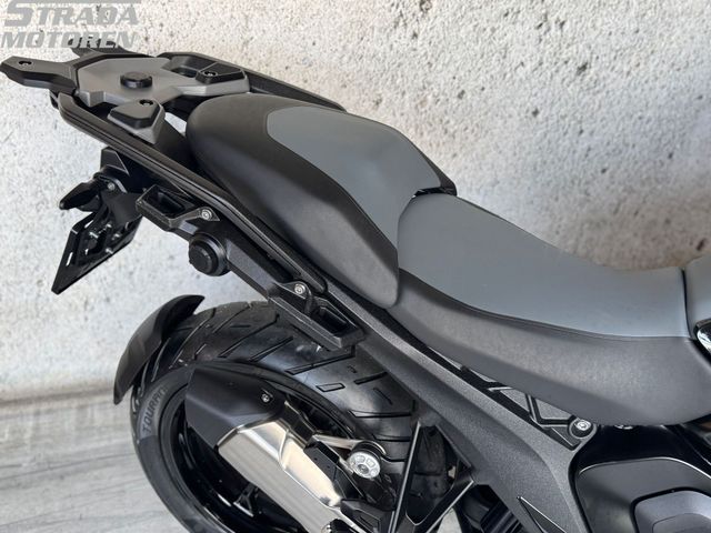 bmw - r-1300-gs-triple-black