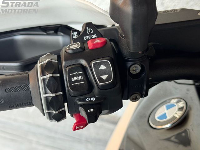 bmw - r-1300-gs-triple-black