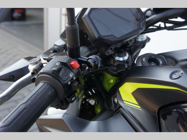 kawasaki - z650