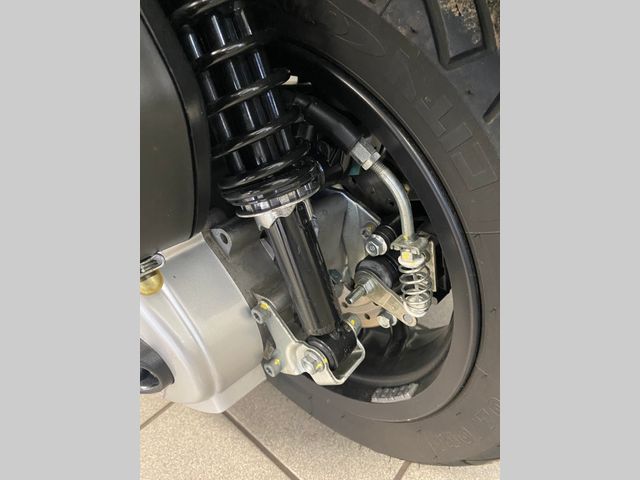 piaggio - mp3-500-lt-sport
