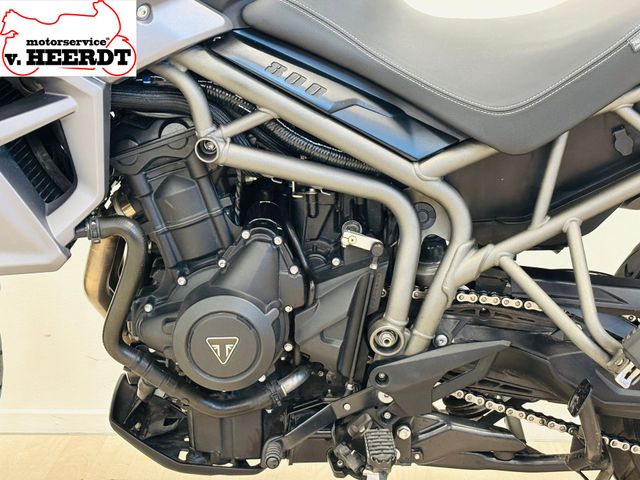 triumph - tiger-800-xrx