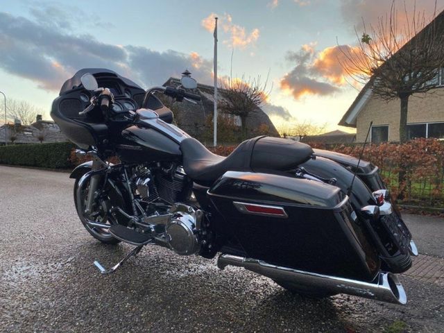 harley-davidson - road-glide-fltri