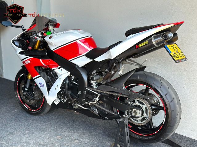 yamaha - yzf-r1
