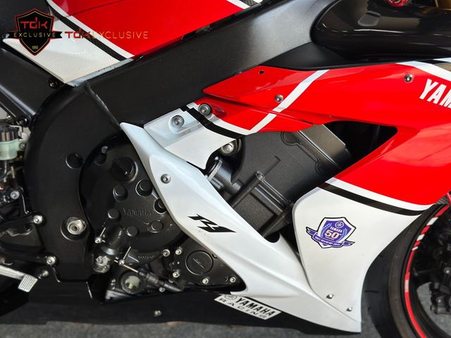 yamaha - yzf-r1