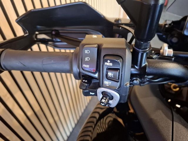 yamaha - tracer-9-gt--