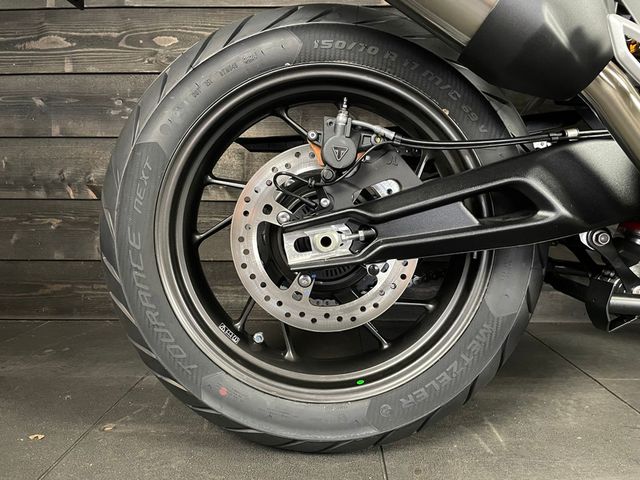 triumph - tiger-900-gt-pro