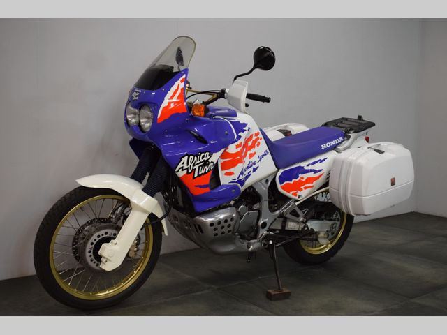 honda - xrv-750-africa-twin