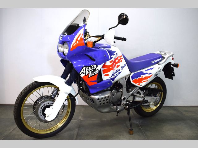 honda - xrv-750-africa-twin
