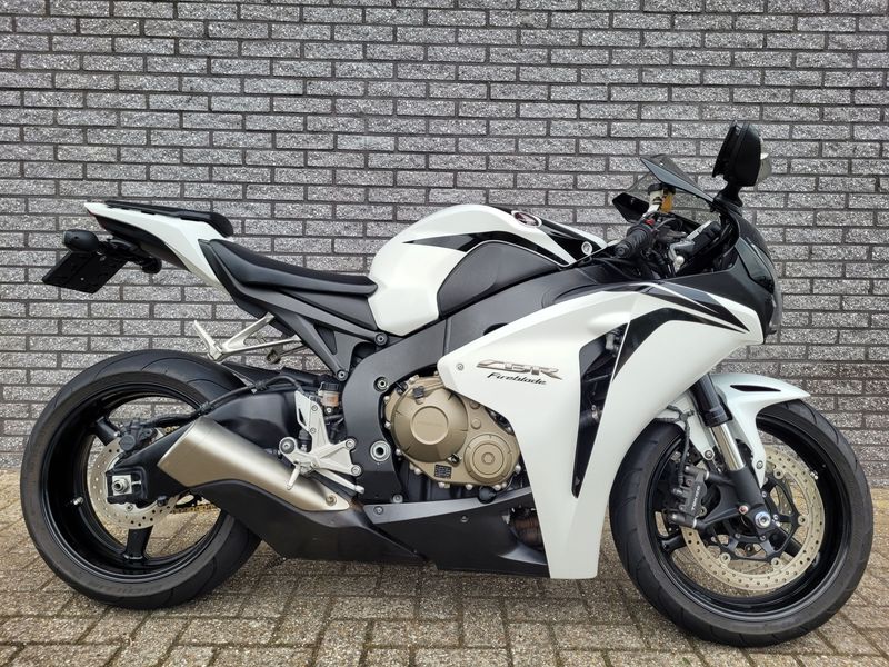 Honda CBR 1000 RR Fireblade 2008 occasion