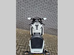 Honda CBR 1000 RR Fireblade 2008 occasion – foto 4 van 6