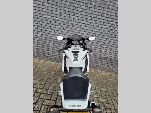 honda - cbr-1000-rr-fireblade